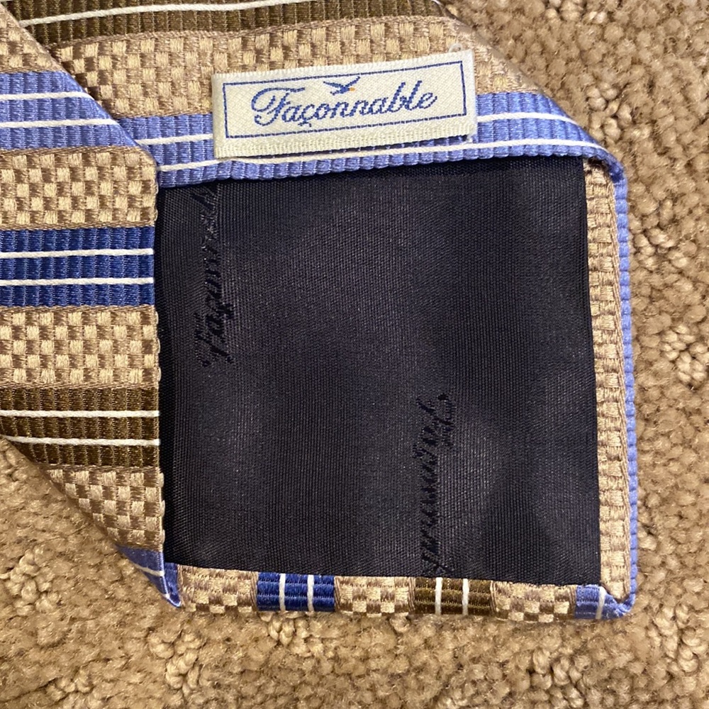 Faconnable Tie View 3